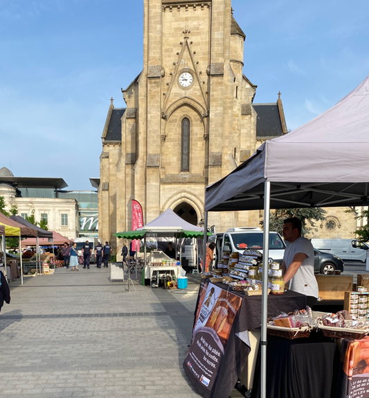 Marché du samedi matin à Mérignac tous les 15 jours.